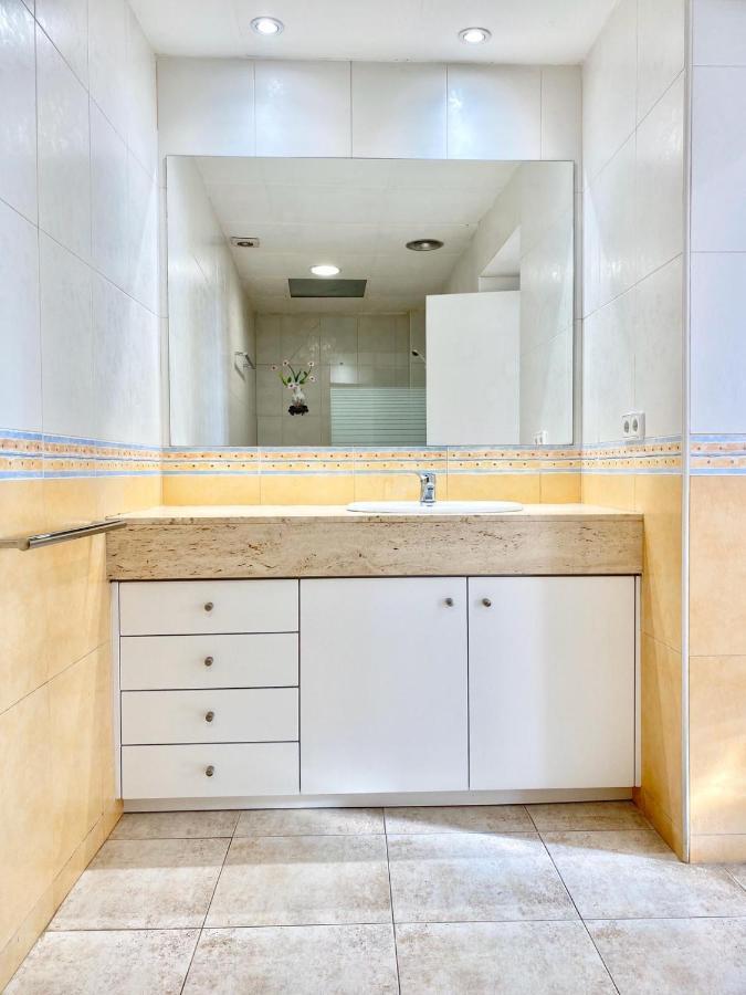 Appartement Devant La Plage Roses Dış mekan fotoğraf